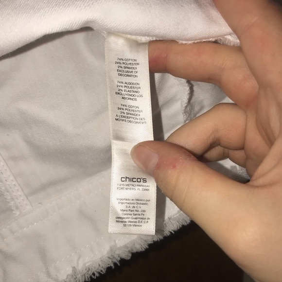 Ladies Chico’s white sequin Jean jacket vest - Picture 6 of 6